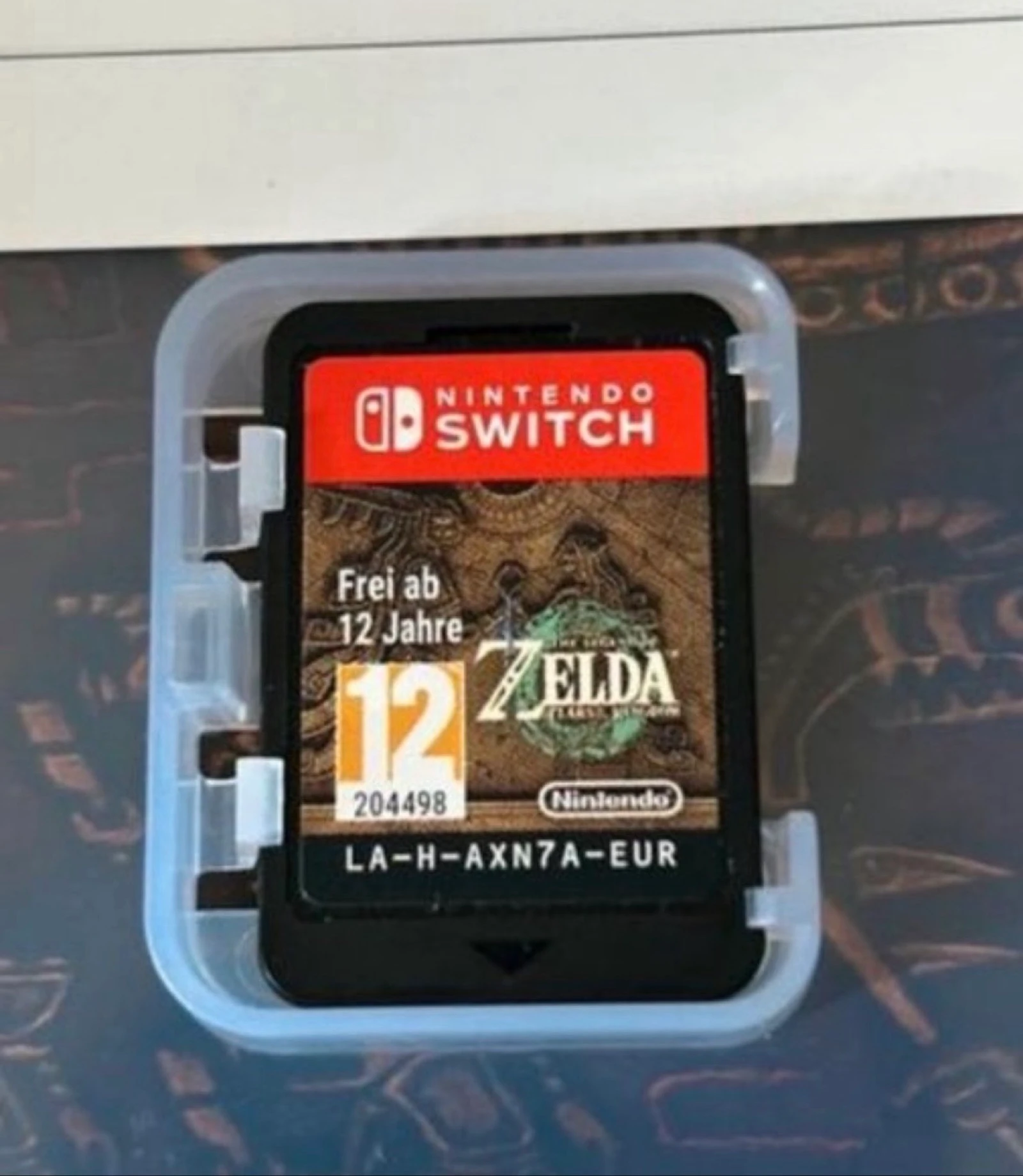 Tweedehandse Nintendo Switch met Zelda spel – photo 2